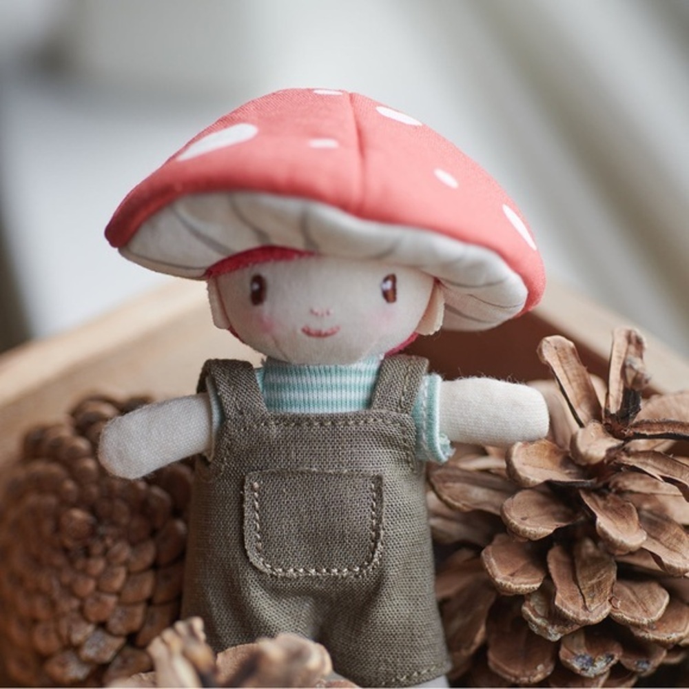 NWT Little Peeps Tommy Toadstool Matchbox Doll by Threadbear Design.